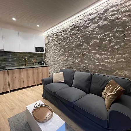 Apartment Colgante Al Rio Con Vistas Al Puente